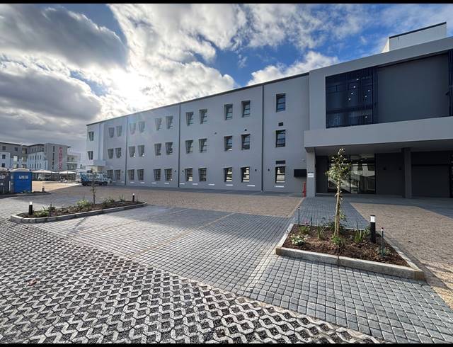 79M² MEDICAL SUITE TO LET IN PAARDEVLEI
